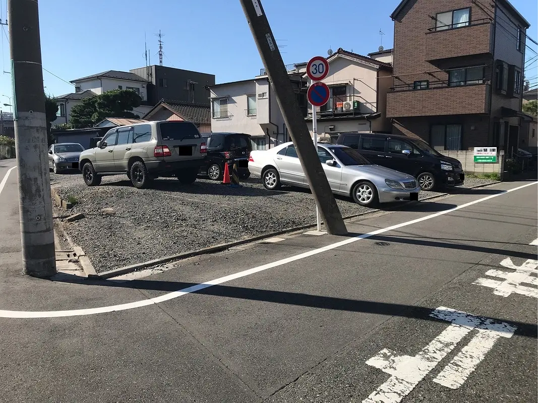 江戸川区上一色３丁目　月極駐車場